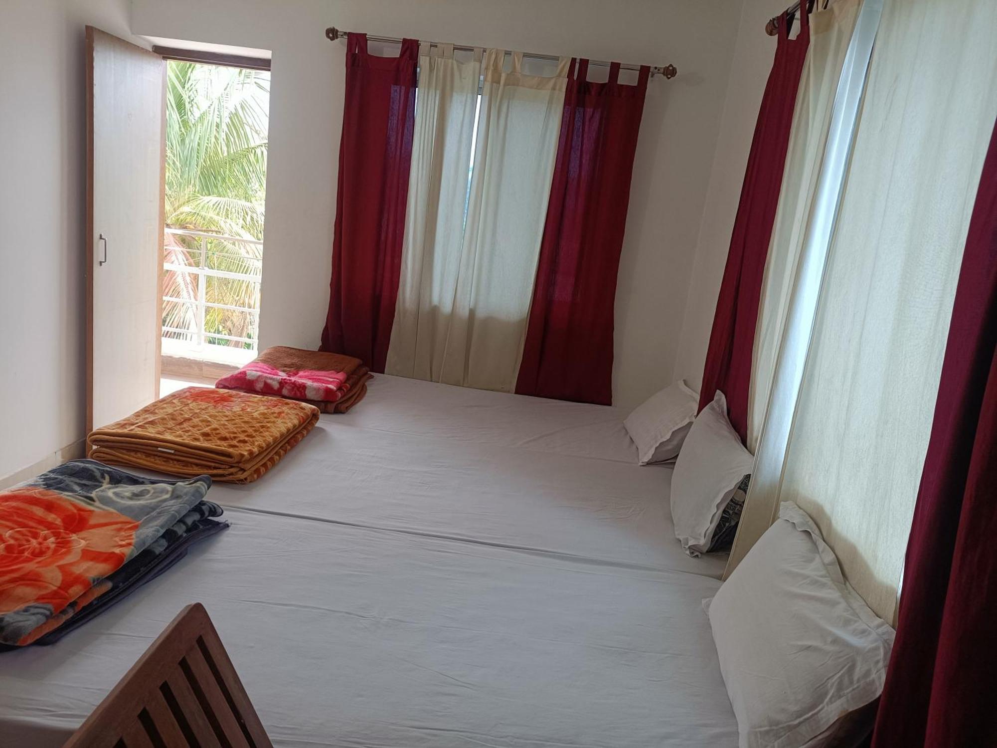 The Gupta Guest House Бодх-Гая Экстерьер фото